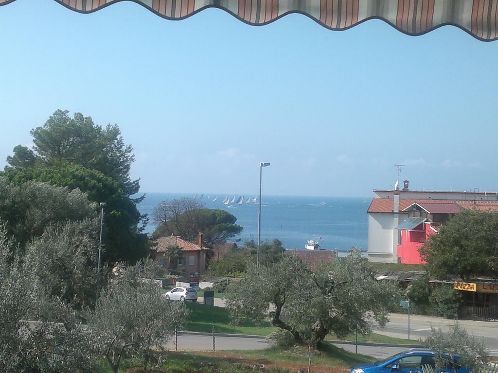 Guest House Zohil Rovigno Esterno foto